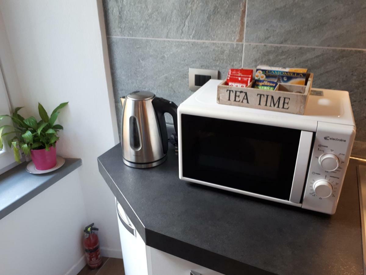 Residenza Borgo Antico Apartment Монте Изола Екстериор снимка